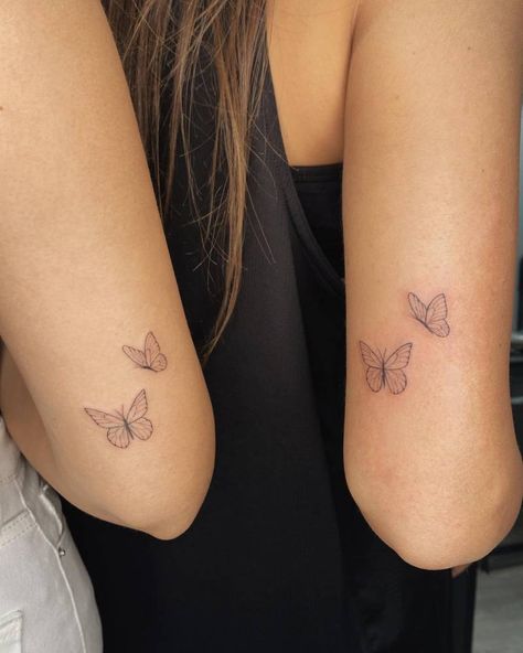 Butterfly Couple Tattoo, Matching Tattoos Love, Butterfly Couple, Pair Tattoos, Lady Bug Tattoo, Cool Wrist Tattoos, Small Butterfly Tattoo, Couple Tattoo, Hip Tattoos Women