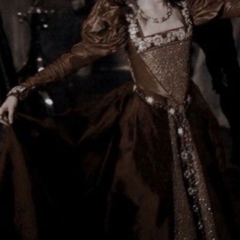 Tudors Aesthetic, 1600s Aesthetic, Charles Core, Tudor Aesthetic, Dark Royalty, Autumn Court, Medieval Aesthetics, Fancy Aesthetic, Royalty Core