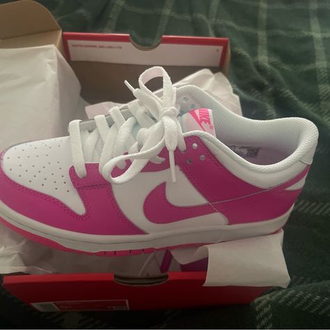 Pink White Dunk Brand New Valentines Day Is Approaching Pink And White Nike Dunks Outfit, Pink And White Dunks Outfit Ideas, Pink Nikes Shoes, Pink And White Dunks Outfit, Pink Panda Dunks, Pink Dunks Outfit Black Women, Pink And White Dunks, White And Pink Shoes, Pink Dunks Outfit