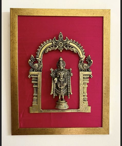 Brass Kitchen Accessories, Lakshmi Pooja, Brass Wall Art, Ganapati Decoration, Brass Wall Hanging, Antique Wall Decor, India Home Decor, Baby Ganesha, Pooja Mandir