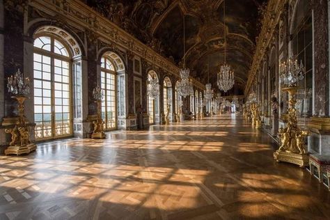 The Night Ball Palace Hallway Aesthetic, Great Hall Castle, Castle Hallway Aesthetic, Fantasy Hallway, Castle Interior Aesthetic, Ball Room Aesthetic, Palace Background, Castle Hall, Palace Aesthetic