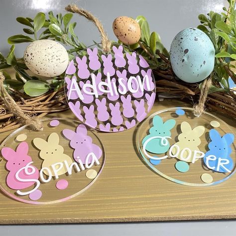 Personalized Easter Basket Cricut, Easter Vinyl Projects, Easter Crafts Cricut, Easter Cricut Crafts, Easter Cricut Projects To Sell, Easter Cricut Ideas, Easter Cricut, Easter Cricut Projects, Diy Vinyl Projects