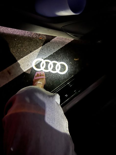 Audi Girl, Audi Convertible, New Audi Car, Audi Wheels, Audi Q4, Aviation Humor, Iphone Wallpaper Cat, Black Audi, Happy Birthday Wallpaper