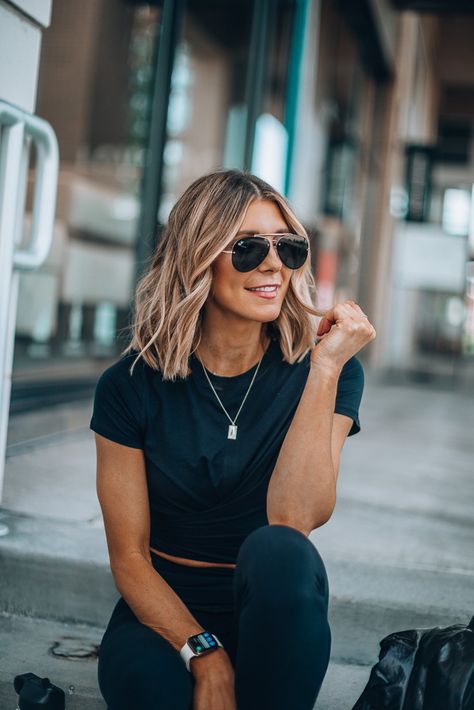 Messy Bob Hairstyles, Cella Jane, Wellness Wednesday, Haircuts For Medium Hair, Fall Hair Colors, Good Energy, That Day, Brunettes, Balayage Hair