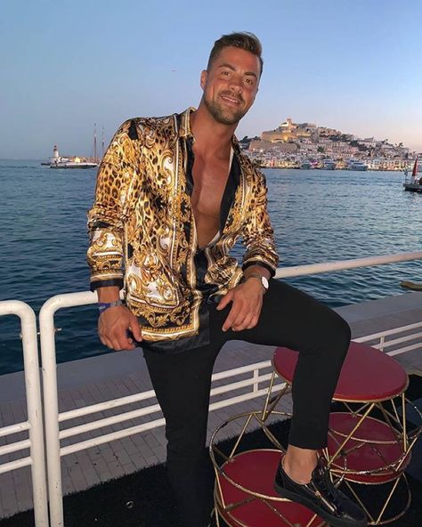 Silk Shirt Outfit, Silk Shirt Men, Male Tops, Piercing Labret, Printed Shirts Men, Leopard Fashion, Flower Party, Versace Outfit, Satin Shirt