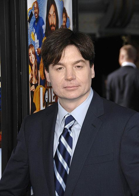 MIKE MYERS SNL Mike Myers Actor, Mike Myers, Star Show, Deep Wrinkles, Hooded Eyes, Snl, Stardew Valley, Saturday Night Live, Wizard Of Oz