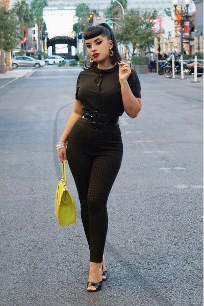 Pakaian Hipster, Club Outfits For Women, Rockabilly Outfits, Pin Up Outfits, Look Retro, Hipster Outfits, Looks Black, Rockabilly Fashion, Black Women Fashion