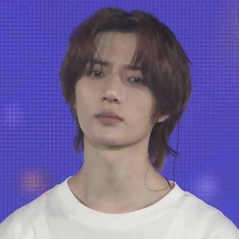 Beomgyu Guitar, Txt Beomgyu Icon, Beomgyu Icon, Forehead Kisses, I Am Alive, Choi Beomgyu, Txt Beomgyu, Savage Kids, Dream Boy