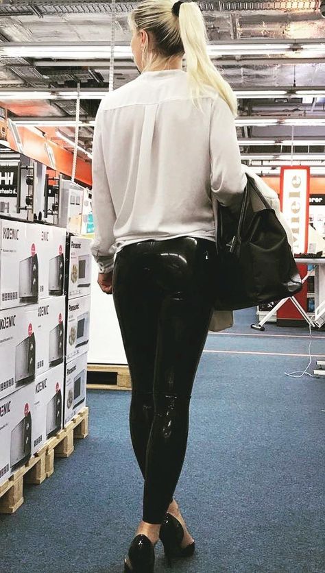 Shopping Black Liquid Leggings, Vinyl Leggings, Wet Look Leggings, Shiny Pants, Latex Leggings, Black Liquid, Liquid Leggings, Leather Pants Women, Shiny Leggings