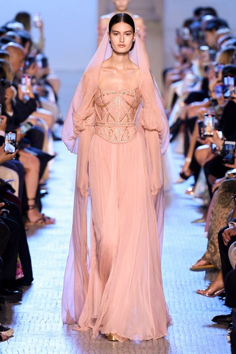 Pink Haute Couture Gowns, Ellie Saab 2023 Haute Couture, Formal Dresses Unique, Pink Runway Dress, Fall 2023 Couture, Couture 2023, Paris Couture Week, 2023 Couture, Runway Gowns