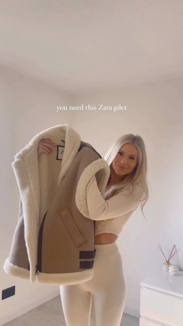 Zara Seamless Set, Zara Gilet Outfit, Zara Outfit 2020, Outfit Gilet, Zara Gilet, Gilet Outfit, Look Winter, New York Fits, Zara Outfit