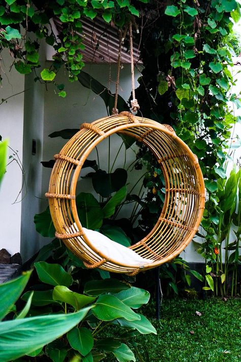 Hanging Rattan Chair, Hanging Chair Indoor, Hanging Chair With Stand, Hanging Rattan, Hanging Chair Outdoor, Woven Furniture, Shabby Chic Bedrooms, Outdoor Swing, Patio Decorating Ideas