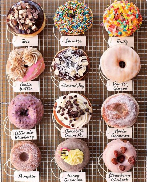 Enjoy our menu... Donut Business, Donut Truck, Donuts Design, Mini Donut Recipes, Donut Decor, Fancy Donuts, Mini Donuts Maker, Donut Flavors, Gourmet Bakery