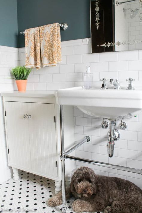 1920s Bathroom Renovation - Our True-to-Period Remodel - Average But Inspired Small 1920s Bathroom, How To Mix Tiles In Bathroom, Vintage White Bathroom, 1920 Bathroom Remodel, 1930 Bathroom Ideas, Prewar Bathroom, Bathroom Remodel Vintage, 20s Bathroom, 1920 Bathroom