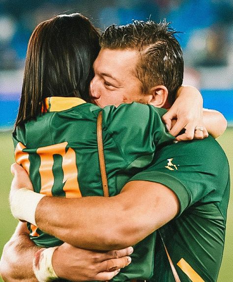 Rugby Couple, Rugby Girlfriend, Rugby Wag, Handre Pollard, Rugby Photography, Johnny And Shannon, Springbok Rugby, Friends Moments, Field Hockey