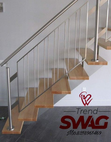 Interior Design Under Stairs, Wrought Iron Railing Exterior, Modern Staircase Railing, Stairs Tiles Design, Stainless Steel Stair Railing, Steel Stairs Design, Steel Stair Railing, Steel Staircase, Stainless Steel Balustrade