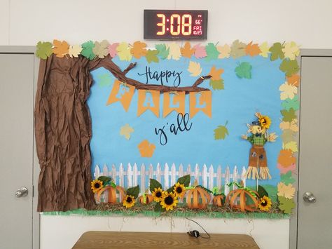 Fall bulletin board Autumn Classroom, December Bulletin Boards, October Bulletin Boards, Thanksgiving Bulletin Boards, Fall Bulletin Board, Work Bulletin Boards, Interactive Bulletin Boards, Summer Bulletin Boards, Classroom Boards