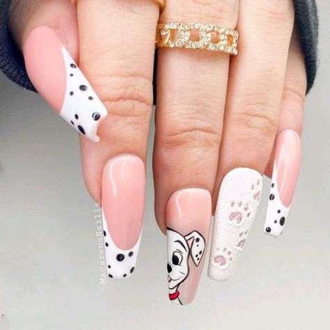 Nail Designs Easy, Easy Nail Design, Nail Designs Fall, Disneyland Nails, Disney Inspired Nails, Disney Acrylic Nails, Mickey Nails, Nail Designs Ideas, Nail Drawing