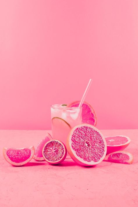 Grapefruit slices and glass of juice on ... | Free Photo #Freepik #freephoto #background #food #summer #pink Pink Grapefruit Aesthetic, Tiktok Background, Aesthetic Scenes, Cherry Wallpaper, Glass Of Juice, Textured Backdrop, Pink Smoothie, Pink Backgrounds, Print Design Template