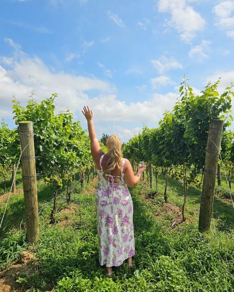 Wine + Friends = The perfect blend 🍷 . . From elegant wedding guest attire to chic bachelorette sets, @abercrombie has everything you need for every wedding occasion. The Crepe Slip Midi Dress features a square neckline and open back with an adjustable tie detail, so it was also perfect for a day at the vineyards with the girls. What is your favorite type of wine?🍷 . . @abercrombie #AFWeddingShop #AbercrombiePartner Chic Bachelorette, Wine Friends, Wedding Guest Attire, Slip Midi Dress, Types Of Wine, Guest Attire, Wedding Attire Guest, What Is Your Favorite, Square Necklines