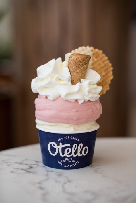 Can Branding, Gelato Brands, Ice Cream Branding, Cream Branding, Unique Ice Cream, Ice Cream Place, Italian Ice Cream, Calm Colors, Ice Cream Packaging