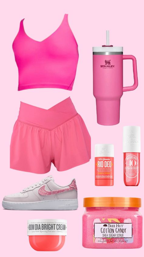 I'm honestly of the new barbie movie I'm seeing on Tuesday a pink fit!!! Barbie Movie Theater, The New Barbie Movie, Pink Pant, The Barbie Movie, Athletic Outfit, New Barbie, Pink Preppy, Barbie Movie, Pink Fits