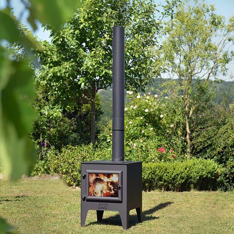 What Is the Best Log Burner for Your Garden? | Direct Stoves Resources Outdoor Wood Burner, Wood Fired Cooking, Outdoor Stove, Outdoor Heaters, Range Cooker, Log Burner, Wood Burner, Outdoor Heating, Outdoor Wood