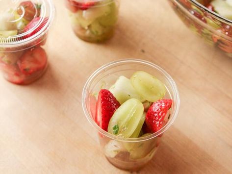 Get Cowboy Fruit Salad Recipe from Food Network Spicy Fruit, Food Network Recipes Pioneer Woman, Ree Drummond Recipes, Fresh Fruit Tart, Best Fruit Salad, Fruit Salad Recipe, Fresh Fruit Salad, Food Network Canada, Pioneer Woman Recipes