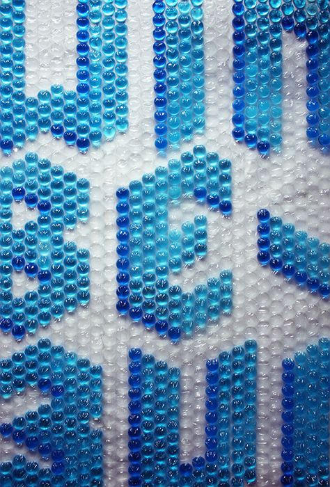 Bubble Wrap Art, Agenda Design, Experimental Typography, German Word, Arts Magazine, Plastic Art, Creative Lettering, Communication Art, Speed Limit