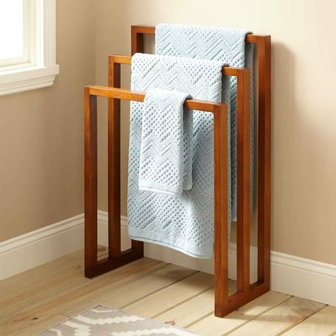 Ikea Towels, Creative Bathroom Storage Ideas, Ikea Picture Ledge, Ikea Small Spaces, Bathroom Shelves For Towels, Shelves Over Toilet, Diy Towels, Over Toilet, Wooden Rack