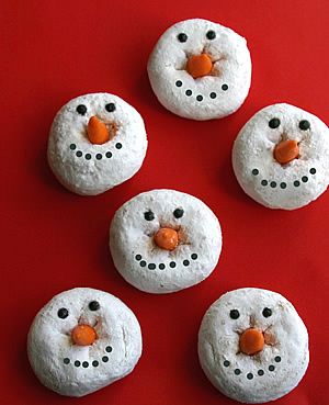 Snowman Donuts, Christmas Breakfast Ideas, Easy Christmas Breakfast, Cooking Crafts, Idea Craft, Winter Snack, Snowman Party, Creative Holiday Gifts, Easy Christmas Treats