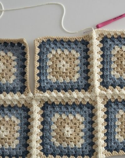 Easily Join as You Go Granny Squares Step-by-Step How To Join Granny Squares Together, Ways To Join Crochet Squares, Stitches To Join Granny Squares, Crochet Join As You Go Granny Squares, Join As You Go Granny Square Blankets, How To Connect Granny Squares, Join As You Go Granny Square, How To Join Granny Squares, Continuous Joining Granny Squares