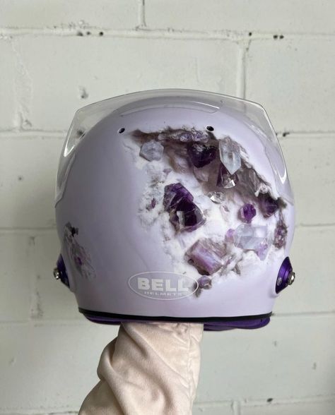 Lewis Hamilton Helmet, Retro Futuristic Fashion, Custom Helmet Design, Daniel Arsham, Cool Motorcycle Helmets, Helmet Paint, Custom Helmets, Racing Helmets, Cool Motorcycles