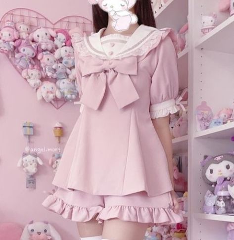 Pink Softie Outfit, Jiraikei Clothes, Candycore Aesthetic Outfits, Bow Dress Outfit, Jirai Kei Outfits, Cute Idol Outfits, Kawaii Peach, Baby Pink Dress, Pink Bow Dress