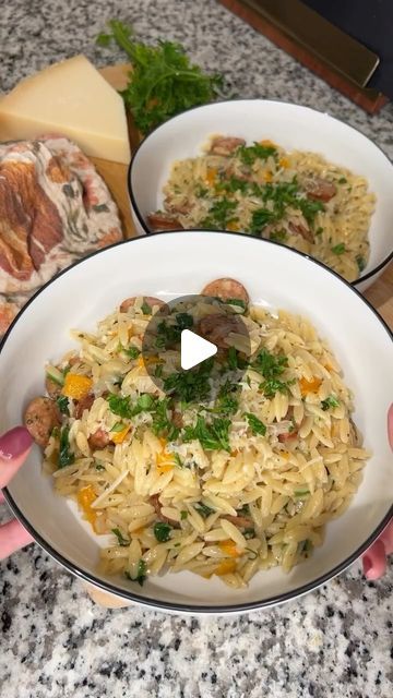 Ally Rolla on Instagram: "Creamy one-pan chicken sausage & orzo 🌿✨ recipe below!! 

Ingredients:
- 1 onion
- 1 bell pepper
- spinach
- 12oz italian style @aidellssausage 
- olive oil
- garlic
- italian seasoning
- red pepper flakes
- salt & pepper
- 2 cups orzo
- 4 cups chicken broth
- 1/2 cup heavy whipping cream
- grated parmesan

Instructions:
- heat olive oil in a large sauté pan (code “EATSWITHALLY10” will get you 10% off at @caraway_home )
- cook chicken sausage until outsides are browned/crispy
- mix in onions, bell pepper, garlic, and seasonings, and sauté until veggies are tender
- mix in orzo and stir, cooking for 1 minute
- pour in chicken broth and heavy cream, and bring to a boil
- lower heat to a simmer, cover with a lid, and cook for 15-20 minutes until liquid is absorbed a Ground Sausage Orzo Recipes, Chicken Sausage Orzo, Sausage And Orzo, Cooking For 1, Sausage Orzo, Orzo Recipe, Sausage Dishes, Orzo Recipes, Pork Bacon