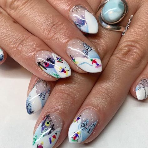 Ski Nails Art, Skiing Nails Ideas, Skiing Nails Art, Ski Nail Art, Apres Ski Nails, Snowboard Nails, Funky Holiday Nails, Ski Trip Nails, Ski Nail Designs