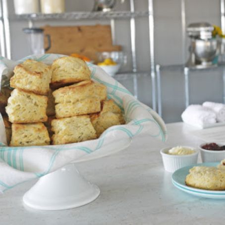 Martha Stewart's Buttermilk Biscuits Recipe - (4.5/5) Martha Stewart Cooking School, Kitchen Aid Recipes, Homemade Buttermilk Biscuits, Buttermilk Biscuits Recipe, Martha Stewart Recipes, Granola Breakfast, Biscuits Recipe, Homemade Biscuits, Buttermilk Biscuits