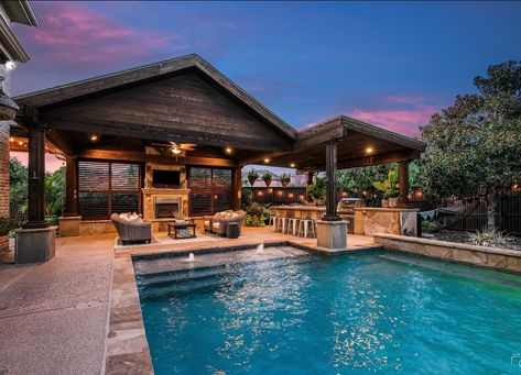 Ultimate Entertaining Backyard, Pool With Kitchen Area, Pool With Outdoor Kitchen, Cabana Ideas Backyard, Backyard Patio Designs With Pool, Pool Pavilion Ideas, Simple Pool House, Pool House With Outdoor Kitchen, Outdoor Kitchen And Pool