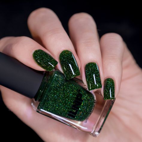 ILNP Forest Drive - Holiday Green Holographic Jelly Nail Polish Emerald Green Makeup Looks, Nails Pink Almond, Salon Shelves, Vacation Nails Beach, Ilnp Nail Polish, Shimmer Nail Polish, Nail Kits, Fun Nail Colors, Polished Nails