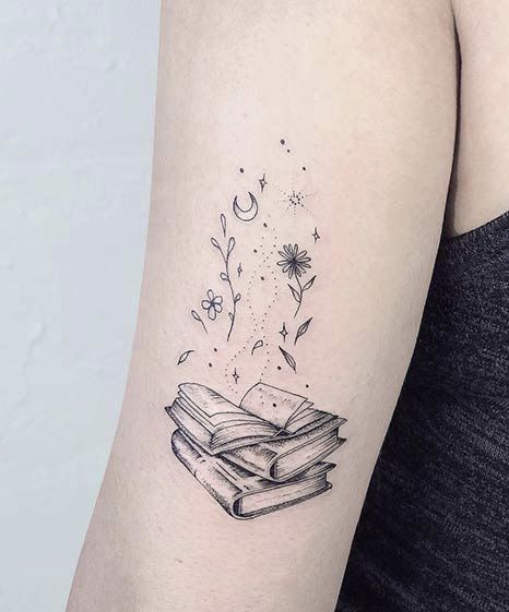 Tattoo of an open book with flowers and a crescent moon coming out of it ❦ Books And Flowers Tattoo, Small Book Tattoo, Open Book Tattoo, Bookworm Tattoo, Tattoos Owl, Tattoos Feather, Reading Tattoo, Tattoos Lion, Book Lover Tattoo