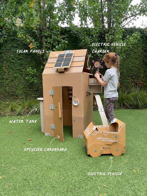 Do you want to make a cubby or dwelling that promotes the idea of 'living with less', that is sustainable, environmentally friendly and super fun to play in? Well you've come to the right place. Makedo's Tiny House is a great way to advocate for homes that use natural resources for energy, that have a minimal carbon footprint and are a model for the types of houses we want our future generations to build. Sustainable Tiny House, Cardboard Forts, Box Fort, Kids Stem Activities, Cardboard Construction, Earth Month, Sustainable Building Materials, Stem For Kids, Cardboard House