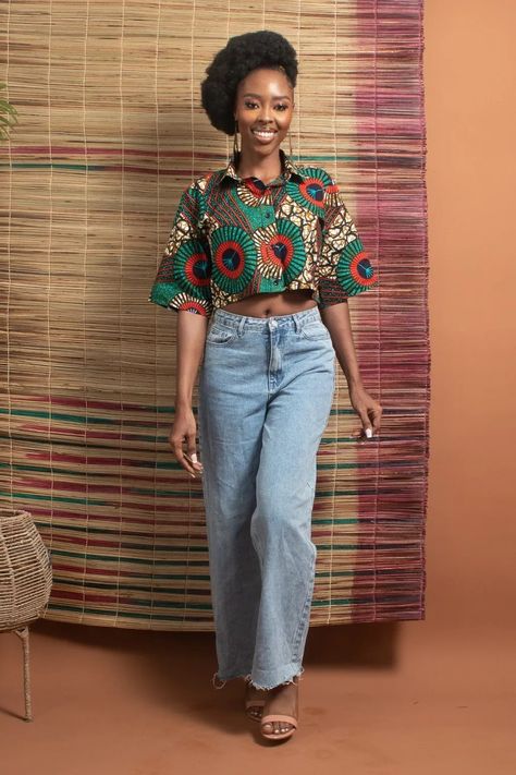 Kitenge Tops, Kente Dresses, Ankara Top Styles, Crop Shirts For Women, Fall Fashion Jeans, Ankara Blouse, Ankara Dress Designs, African Tops, African Print Tops