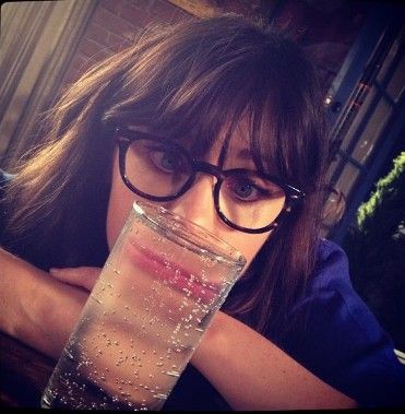 Zooey in glasses! ♥ Zooey Deschanel, A Woman