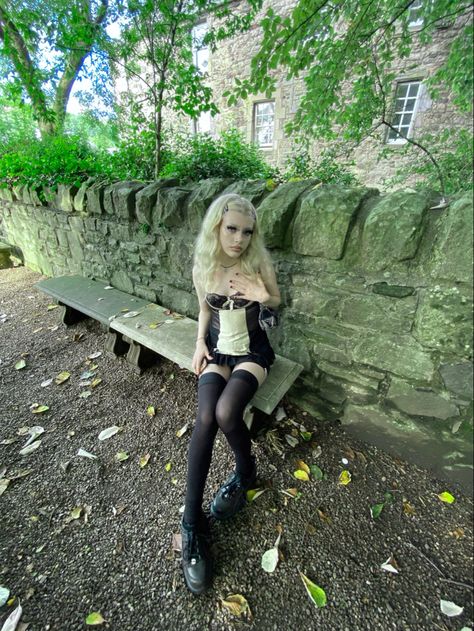 Thigh High Outfit Ideas, Buffalo London Outfit, Corset And Mini Skirt Outfit, Thigh High Socks Outfit Grunge, Thigh High Socks Outfits, Skirt With Thigh High Socks, 2000s Mini Skirt Outfit, Outfits With Thigh High Socks, Skirt Thigh High Socks