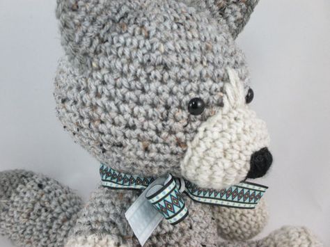 Crochet Stuffed Wolf Crochet Wolf Amigurumi Wolf Crochet Wolf Amigurumi, Wolf Crochet, Triple Crochet Stitch, Crochet Wolf, Baby Toys Diy, Teddy Toys, Crochet Round, Lion Brand, Crochet Animals