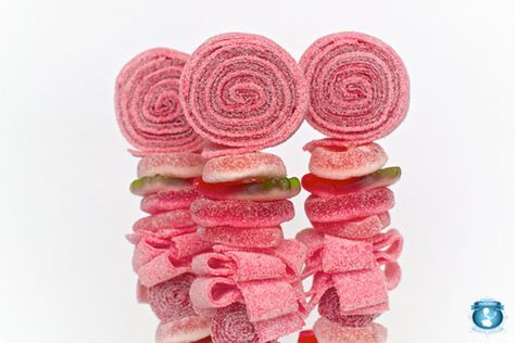 Trend Alert- Candy Kabobs! Valentine Candy Skewers, Pink Candy Skewers, Pink Kabobs, Pink Candy Kabobs, Candy Skewers Kabobs Ideas, Candy Kabobs Valentines, Candy Skewers Kabobs, Lolly Skewers, Candy Cabob