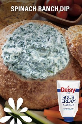 Ranch Spinach Dip, Spinach Dip Easy, Cold Appetizers Easy, Best Spinach Artichoke Dip, Low Carb Low Calorie, Daisy Sour Cream, Creamy Spinach Dip, Daisy Brand, Spinach Artichoke Dip Recipe