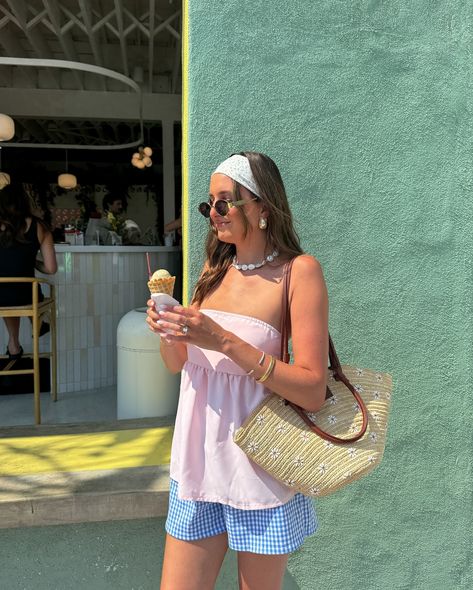 on the hunt for gelato just as good as it is in italy 🍨 #summeroutfit #summeroutfitideas #ootd #casualoutfit #pinterest #pinterestinspired #pinterestaesthetic Cottage Fits, Outfit For Italy, Summer In Italy, Fun Summer Outfits, Portugal Style, Summer 2025, Summer In Italy Outfits, Recruitment Outfits, Italy Summer