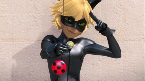 Riassunti e considerazioni personali sugli episodi della prima stagio… #storiebrevi # Storie brevi # amreading # books # wattpad Mr Saxobeat, Cat Noir Miraculous, A Ladybug, Hot Pics, Cat Noir, Miraculous Ladybug, Black Cat