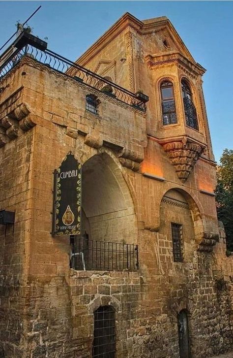 Mardin, Turkey Turkey House, Middle East, Barcelona Cathedral, Barcelona, House Styles, Building, Travel, Art